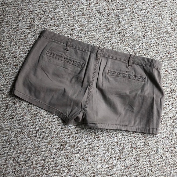 Express Taupe/Gray Shorts - Picture 3 of 5